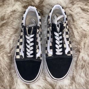 Checkered old skool Vans